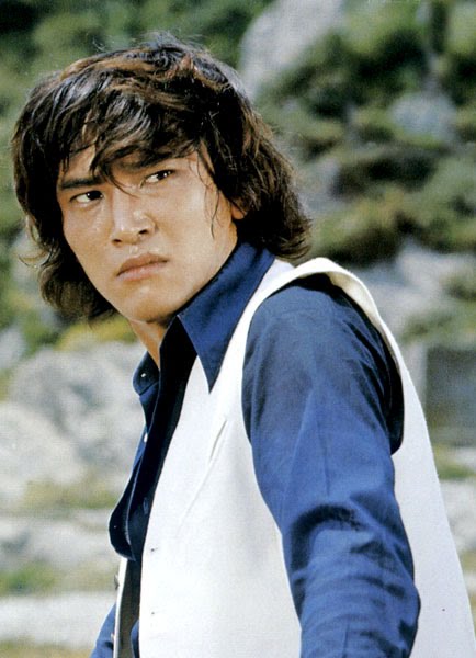 Imagem: O ator Hiroshi Miyauchi.