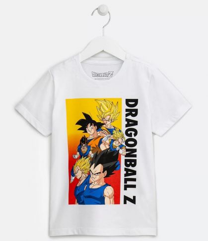 Imagem: Camiseta branca de 'Dragon Ball Z'.