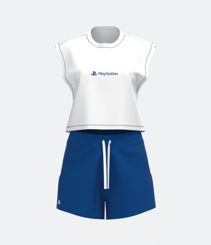 Imagem: Conjunto com camiseta branca feminina e sorths azul.