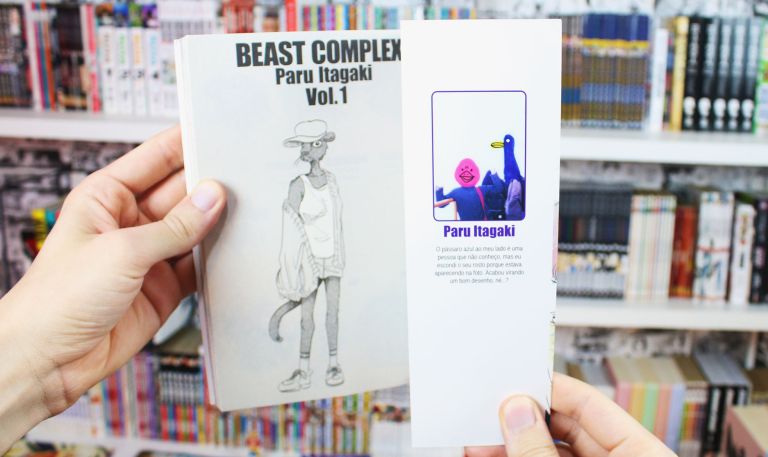 imagem: orelha do volume 1 de Beast Complex